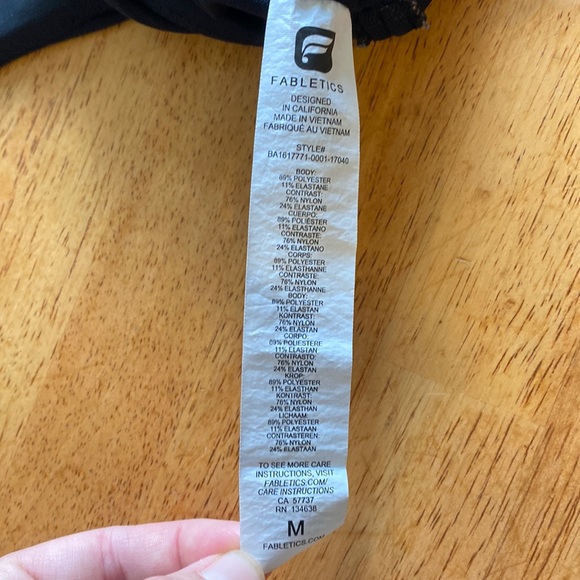 Fabletics Cross Back Sports Bra - Picture 3 of 3